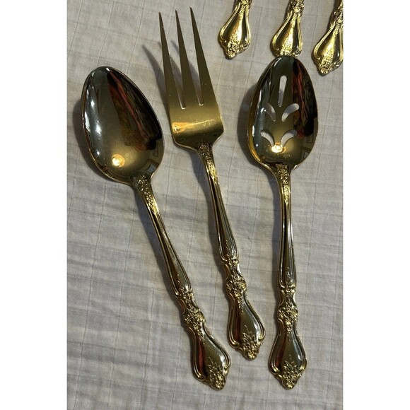 Rogers Stainless Korea 24 Carat Gold Plate Silverware 36 Pieces Stanley Roberts - Picture 2 of 7